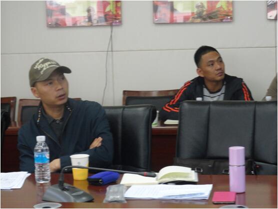 保山移动车辆主管何林刚（前排就坐）加入全程培训。。。。。